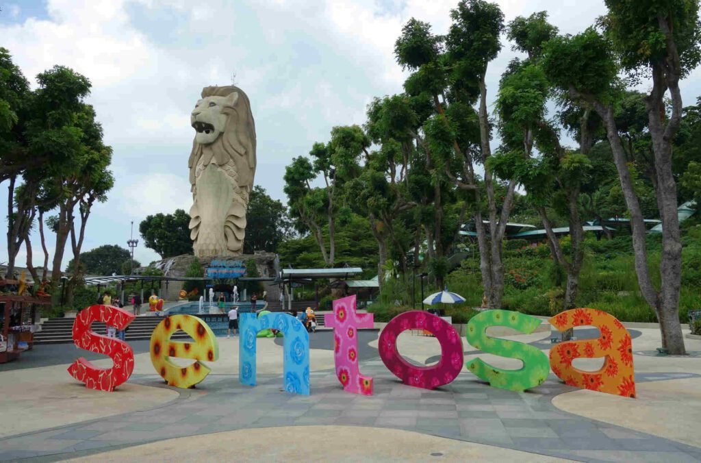 Merlion_Sentosa sentosa palawan beach
