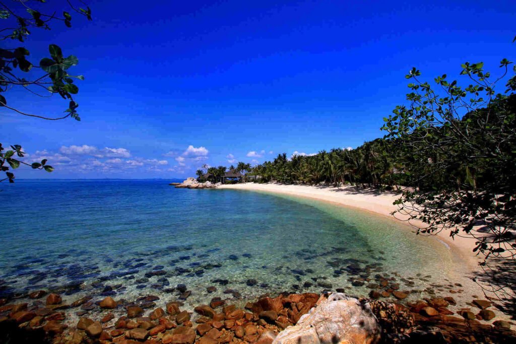 Pulau_Tengah tengah singapore