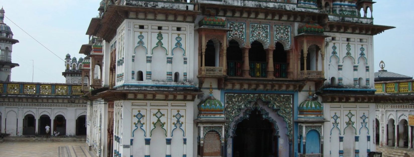 Janki_Temple_(inside_the_temple)_of_Janakpur_Dham(Nepal)