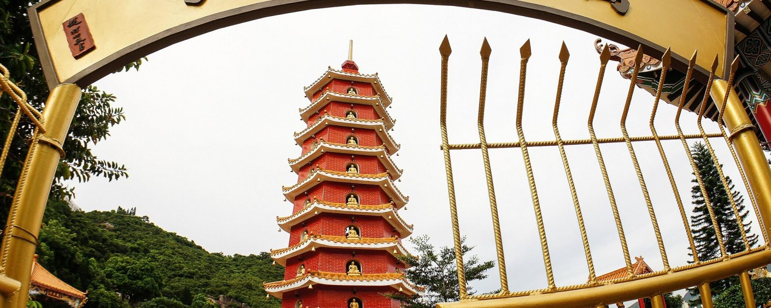 Ten Thousand Buddhas Monastery 4-min