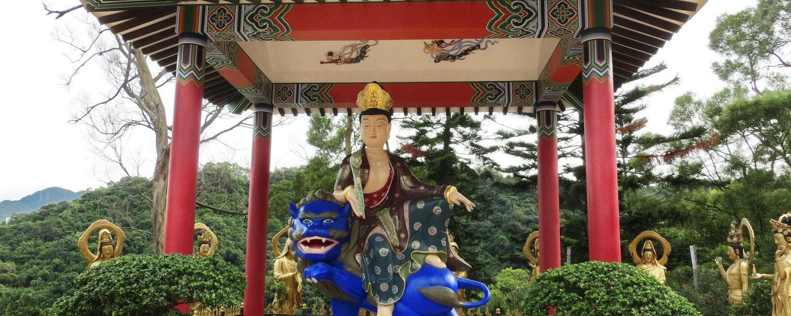 Ten Thousand Buddhas Monastery 7-min