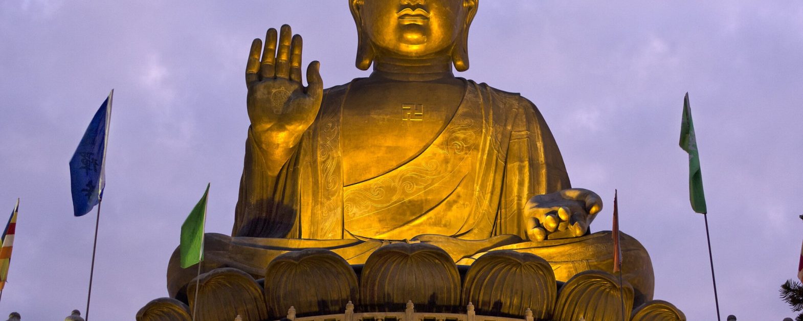 Tian Tan Buddha Hong Kong-min