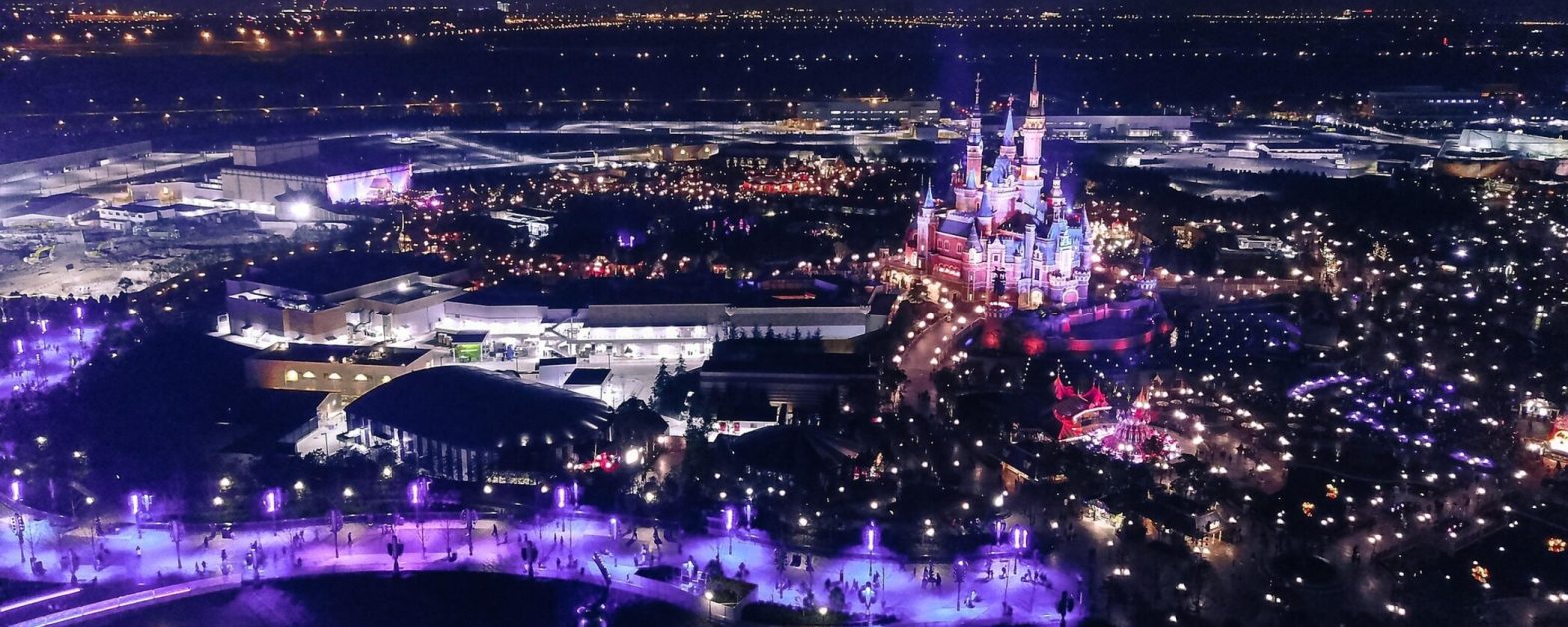 night-Shanghai Disneyland